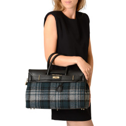 PYLA FANTASIA, grand sac à main à motif tartan noir et blanc