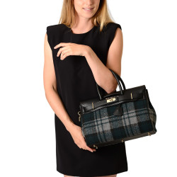 Pyla Fantasia, petit sac à main à motif écossais écru et noir